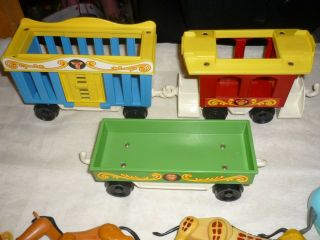 Vintage FISHER PRICE Little People Circus Train Set COMPLETE SHAPE 4