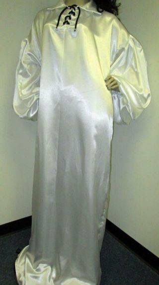 Vintage: Satin “special Cut” Wedding White Satin Balloon Shirt Style Gown