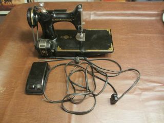 Vintage Singer Featherweight Sewing Machine - & Has Floor Pedal - No Case