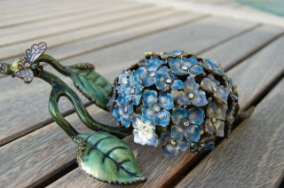 Jay Strongwater Hydrangea Floral Object With Bee Rare Piece $700