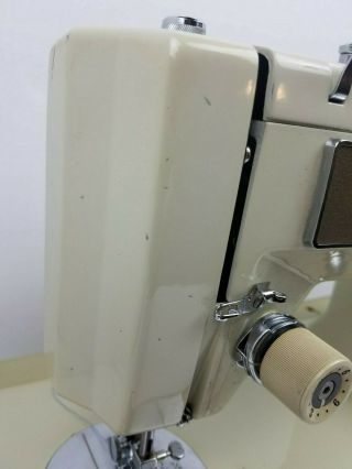 Vintage Sears Kenmore Zig Zag Sewing Machine Model 1410 Plus Accessories 5