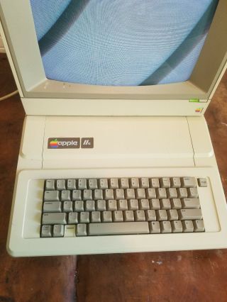 Vintage Apple IIe Computer with Monitor and Floppy Drive - 3