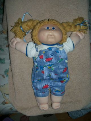 Vintage 1983 Cabbage Patch Plush Doll Blond Hair Blue Overalls Oaa Vgc