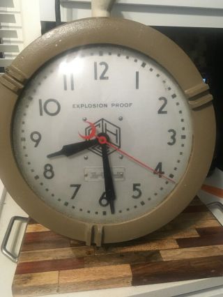 Wall Clock - Crouse - Hinds Hazardous Explosion - Proof Vintage Military