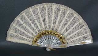 1930 Art Deco Mother Of Pearl Galalith White Lace Bridal Folding Hand Fan W/gold
