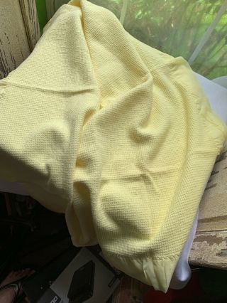 Vintage Baby Morgan Blanket Butter Yellow Thermal Waffle Weave Made In USA 3