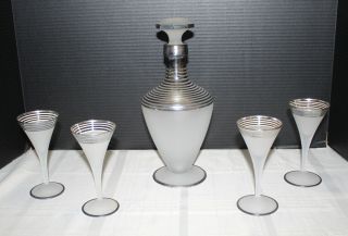 Vtg Art Deco Style Frosted Decanter & 4 Glasses Silver Overlay Striped Design