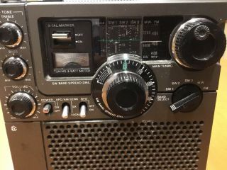 Vintage Sony ICF - 5900W FM/AM Multi Band Short Wave Radio Receiver 2
