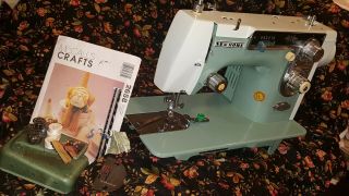 Video Heavy Duty Home 447 Sewing Machine Zz Zigzag Janome Vtg Iron Metal