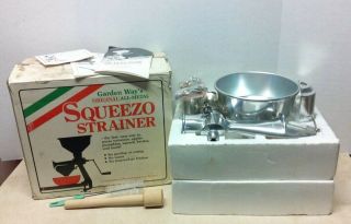 Vintage Garden Way Squeezo Strainer Model 09142 Opened Box - 1984 -