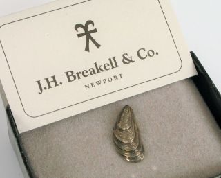 Vintage Designer Signed Jh Breakell Newport Ri Sterling Clam Shell Muscle Pin