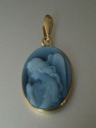 Fine 14k Yellow Gold Religious Praying Angel Blue Cameo Pendant Necklace 14 Kt