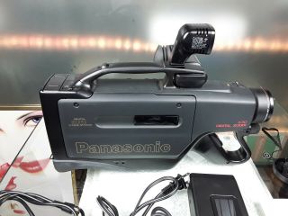 Panasonic Omnimovie Vintage VHS Camcorder W/ Case and Accessories (NEEDS BATTERY) 8
