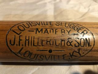 Vintage 1900 - 1905 J.  F.  Hillerich & Sons 32.  5 " Louisville Slugger Baseball Bat