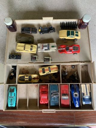 Vintage 1970’s Aurora Tyco/afx Pit Kit Carry Case With 12 Slot Cars