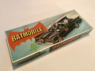 Vintage - Batmobile Model Kit - Aurora 1966
