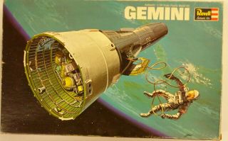 Revell 1/24 Gemini Space Capsule Model Kit Vintage 1965,  1/48 Gemini Kit Bonus