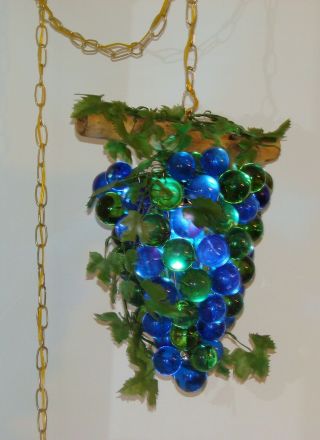 Vtg Large 60s Blue & Green Lucite Acrylic Grape Cluster Retro Swag Hanging Lamp