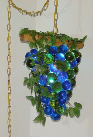 Vtg Large 60s Blue & Green Lucite Acrylic Grape Cluster Retro Swag Hanging Lamp 2