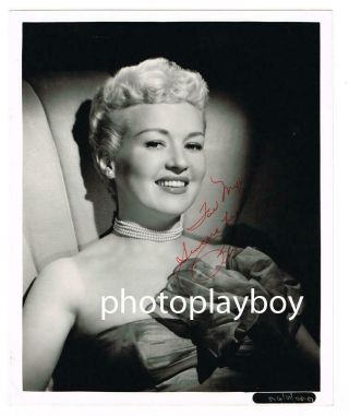 Betty Grable Autograph Portrait Fox Musical Star Hand Signed Vintage Photo 1950