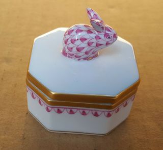 Vintage Herend Hungary Porcelain Hand Painted Fishnet Rabbit Trinket Box