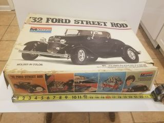Vintage 32 Ford Street Rod Large 1/8 Scale Model Car Kit W/inst.  Monogram 1977