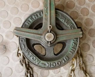 Antique/Vintage Yale & Towne 1/2 Ton Chain Fall Hoist Block & Tackle Pulley 5