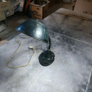 Vintage Eagle Gooseneck Desk Lamp Cast Iron Metal Base 2