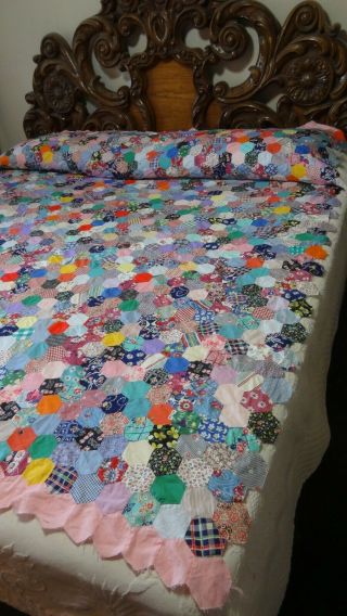 Awesome Vintage Very Colorful Hexagon Pattern Quilt Top L82. 2