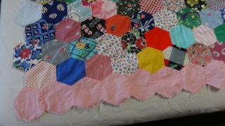 Awesome Vintage Very Colorful Hexagon Pattern Quilt Top L82. 6