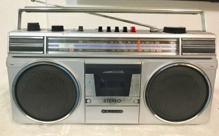 Vintage Sanyo M9705 Boombox Cassette Player/recorder - Serviced - All Belts