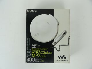 Rare Sony D - Ne20 Portable Cd - R - Rw/mp3 Atrac Player/walkman Digital Optical Out