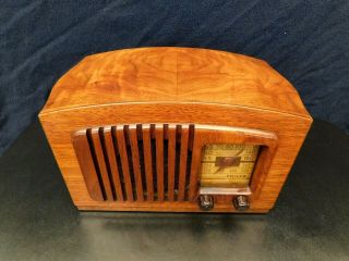 Vintage 1940s Wood Philco Old Tube Radio Stradivarius Music Violin Rear Cutouts