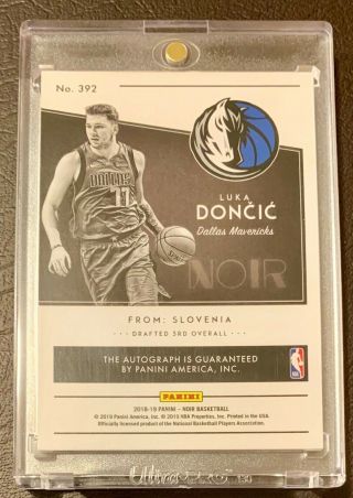 2018 - 19 Noir Luka Doncic RC Rookie Auto (76/99) SP Dallas Mavericks Rare Lulu 2