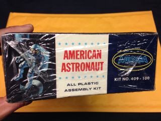 Vintage Aurora American Astronaut kit no.  409 2