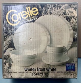 Vintage Nos Corelle White Winter Frost Design Dinnerware 20 Piece Set