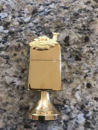 Zippo Vintage Golden Camel Lighter Table 4