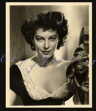 Vintage Stunning Sexy Ava Gardner Signed Autographed Photo