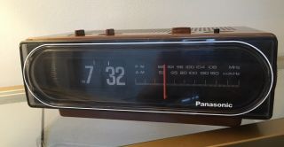 FLIP CLOCK BACK TO THE FUTURE Panasonic RC - 6015 Clock Radio 1976 Vintage 2