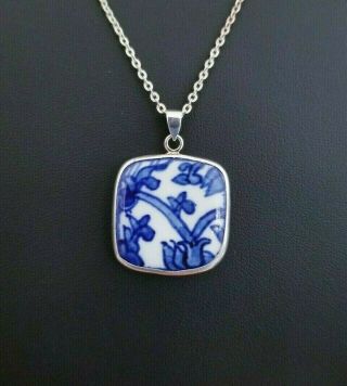 Vtg 925 Sterling Silver Delft Blue Floral Porcelain Pendant Necklace,  1 3/8 " 8g