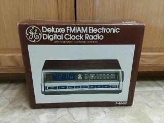 Brand Vintage Ge 7 - 4662 Alarm Clock Am/fm Radio Touch Control