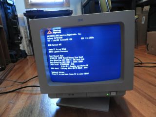 Vintage 1993 - IBM Computer Monitor - PS1 SVGA - Series No.  039 - 004 3