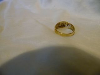 Vintage 10 kt Yellow Gold Mens Diamond Ring size 9 1/2 4