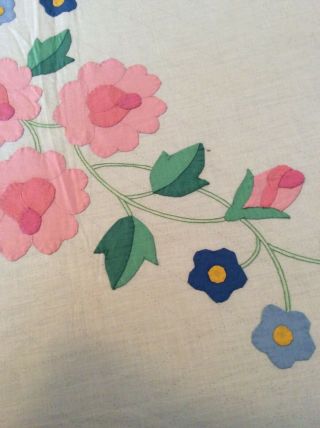 Vintage Bucilla Floral Appliqué Quilt Top From Kit 7