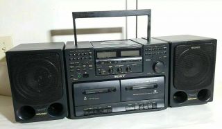 VTG Sony Boom Box CFD - 570 Portable Radio AM - FM Stereo Dual Cassette CD Big& Loud 2