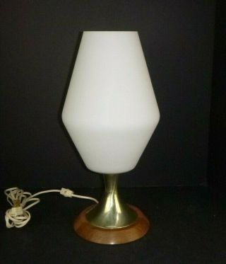Vtg Mid Century Danish Modern White Frosted Glass Pedestal Table Lamp Teak Base 3