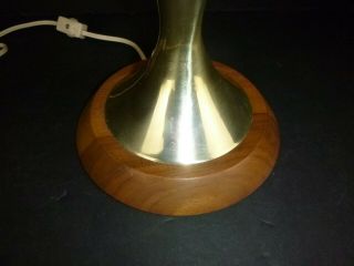 Vtg Mid Century Danish Modern White Frosted Glass Pedestal Table Lamp Teak Base 5