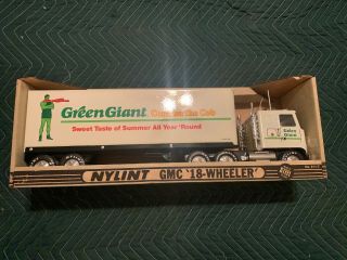 Nylint Gmc 18 - Wheeler Green Giant,  Vintage