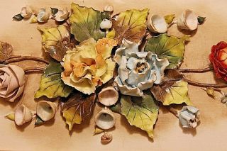 VINTAGE 30 ' S GINORI CAPODIMANTE WALL PLAQUE PORCELAIN FLOWERS GOLD FRAME ITALY 2