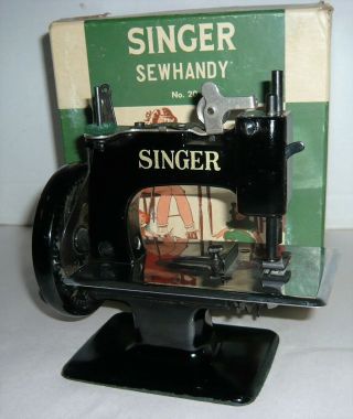 VINTAGE SINGER CHILDS SEWING MACHINE MODEL NO.  20 W/BOX,  CLAMP,  NEEDLE 3